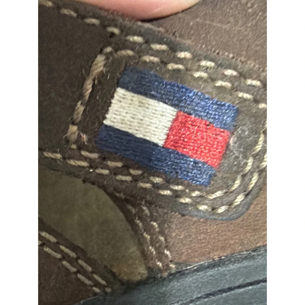 Tommy Hilfiger Boys Brown Fisherman Sandals Lug Sole Flag Logo Size 12M